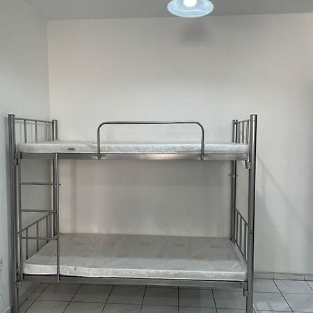 Brand New Boys Hostel 5 Min Walk From Burjuman Metro Station Exit-4 With All Brand New Furnishings & Free Facilities Dubai Eksteriør billede